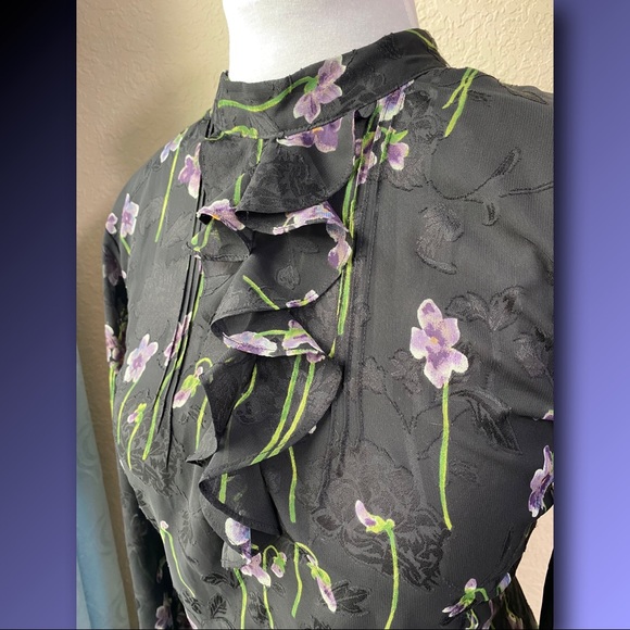 RALPH LAUREN Womens Black Front Ruffled Pleated Floral Print blouse
Size 14 - Picture 6 of 16